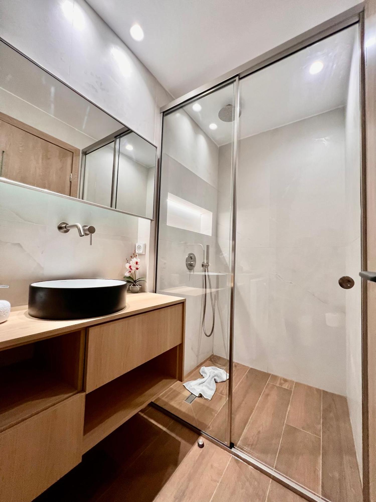 Central Studio Semi-Basement Heraklion  Ngoại thất bức ảnh